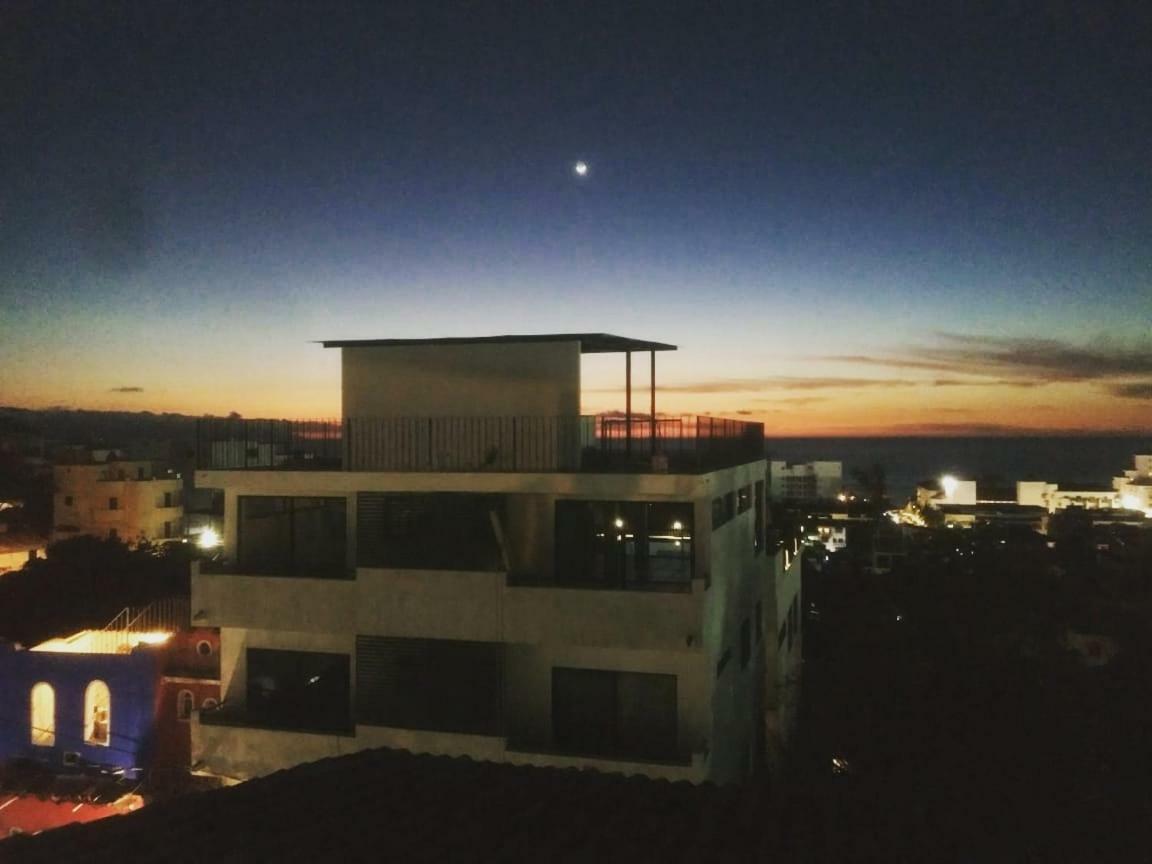 Margaritas Hostel Puerto Vallarta Exteriör bild